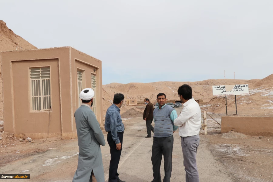 آماده سازی کمپ کویری شهدادجهت اردوی مدرسه تربیتی شهید سلیمانی 9