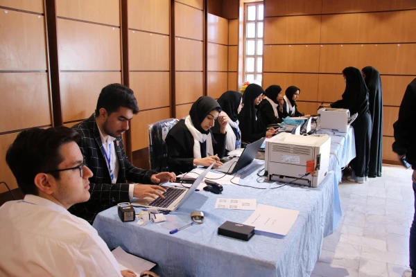 دکتر توان در همایش pck در آموزش زبان انگلیسی از برگزاری ۱۹ همایش pck در ۱۹ رشته مختلف خبر داد  14