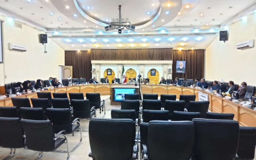 تاکید استاندار کرمان بر آغاز عملیات ساخت دانشگاه جامع فرهنگیان کرمان 5