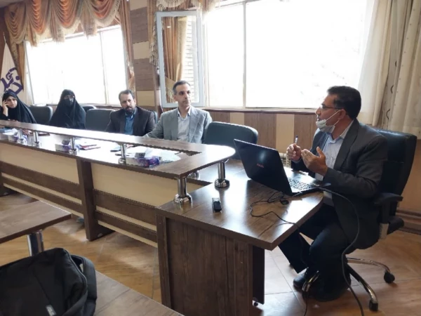 آمادگی برای برگزاری ۸۰ دوره ضمن خدمت در دانشگاه فرهنگیان کرمان 4