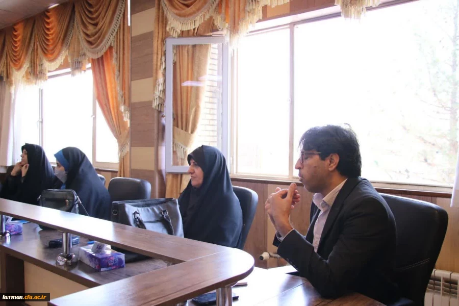 در شورای فرهنگی و اجتماعی بر  اثربخشی برنامه های فرهنگی تاکید شد
 5