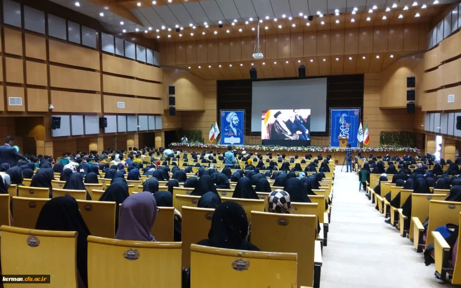 آیین بزرگداشت مقام معلم در دانشگاه فرهنگیان کرمان برگزار شد 6