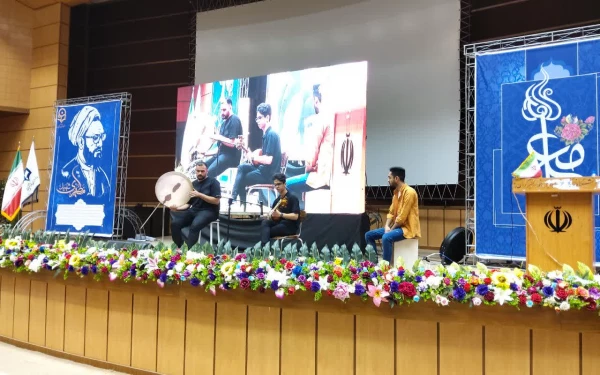 آیین بزرگداشت مقام معلم در دانشگاه فرهنگیان کرمان برگزار شد 13