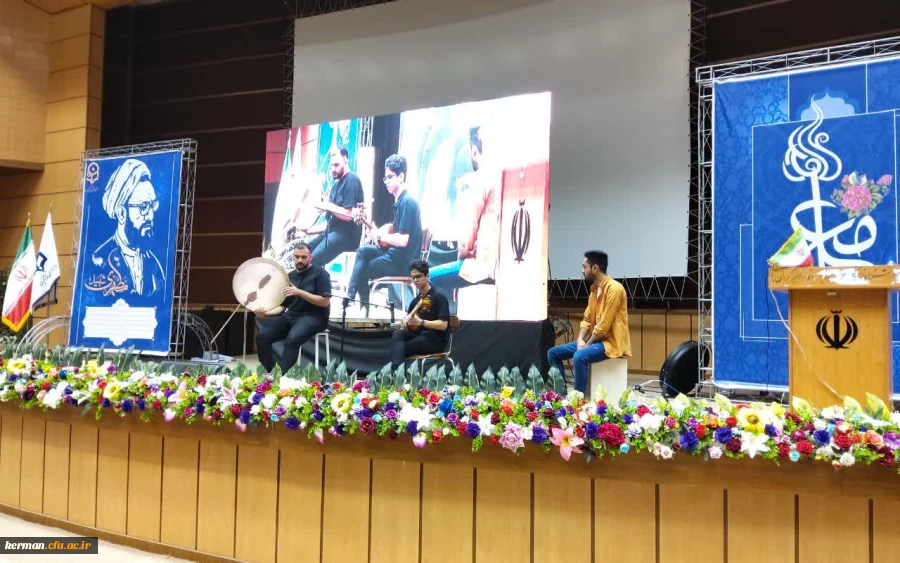 آیین بزرگداشت مقام معلم در دانشگاه فرهنگیان کرمان برگزار شد 13