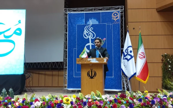 آیین بزرگداشت مقام معلم در دانشگاه فرهنگیان کرمان برگزار شد 14