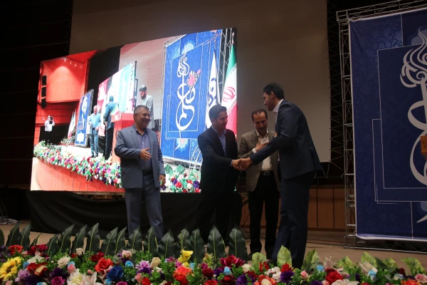 آیین بزرگداشت مقام معلم در دانشگاه فرهنگیان کرمان برگزار شد 16