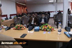 نشست هم اندیشی با موضوع دین وآزادی 5