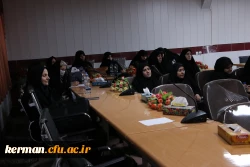 نشست هم اندیشی با موضوع دین وآزادی 7