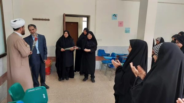 تجلیل از اساتید ومدرسین توسط ریاست دانشگاه فرهنگیان استان  2