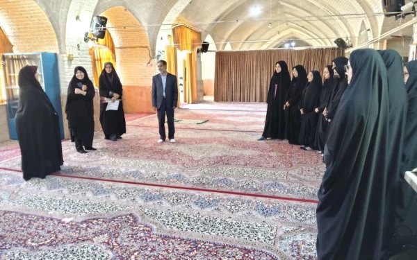 تجلیل از اساتید ومدرسین توسط ریاست دانشگاه فرهنگیان استان  13