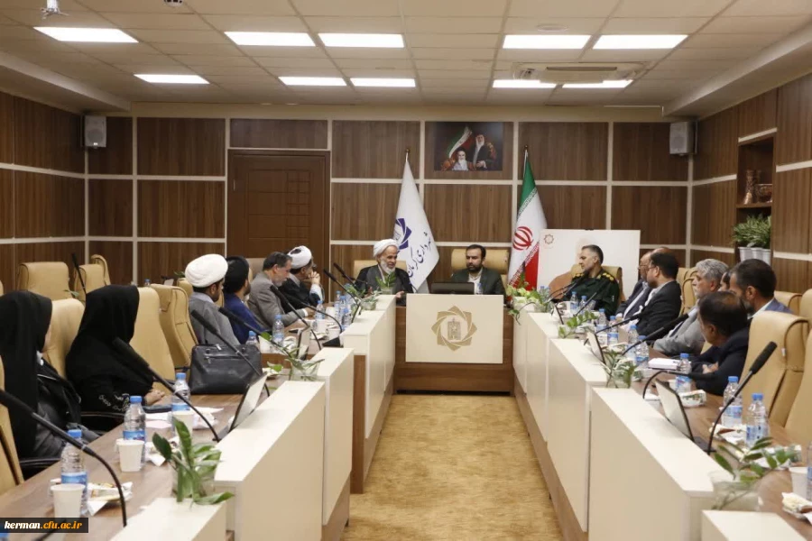 دکتر توان
معرفی نهج البلاغه به دیگران بعنوان یک نیاز اجتماعی ضرورت دارد 2