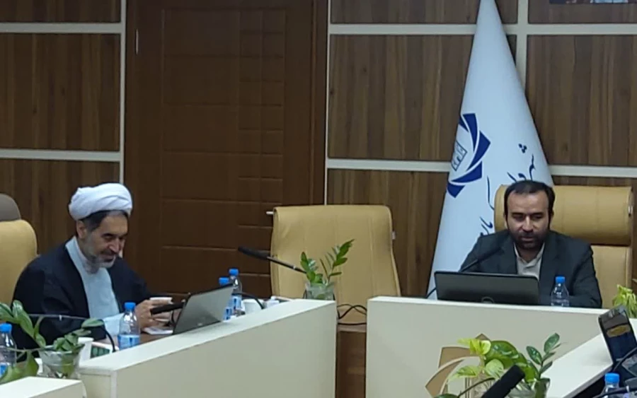 دکتر توان
معرفی نهج البلاغه به دیگران بعنوان یک نیاز اجتماعی ضرورت دارد 2