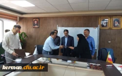 تجلیل از همکاران حوزه آموزش در جلسه شورای آموزشی دانشگاه فرهنگیان استان کرمان 16