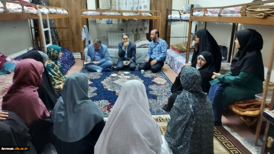 بازدیددکتر توان  از خوابگاه های دانشجویی پردیس شهیدباهنردانشگاه فرهنگیان کرمان 2