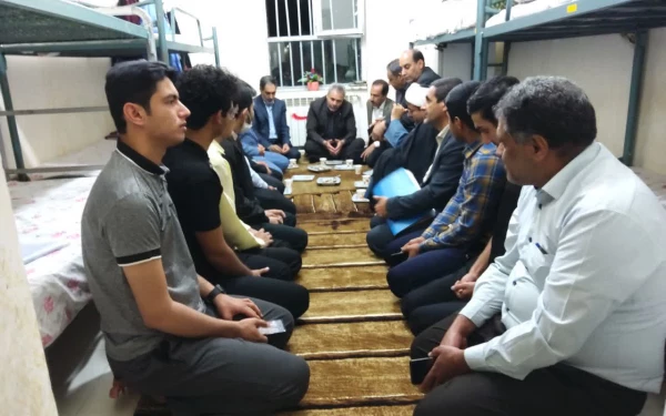  حضور سرزده مدیر کل آموزش و پرورش استان درخوابگاه های دانشجویی  پردیس خواجه نصیرالدین طوسی دانشگاه فرهنگیان کرمان، 4