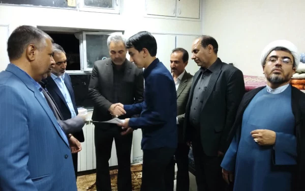  حضور سرزده مدیر کل آموزش و پرورش استان درخوابگاه های دانشجویی  پردیس خواجه نصیرالدین طوسی دانشگاه فرهنگیان کرمان، 6