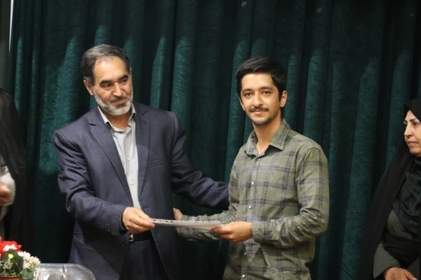  مرحله منطقه ای دهمین جشنواره تدریس برتر، منطقه ۸  6