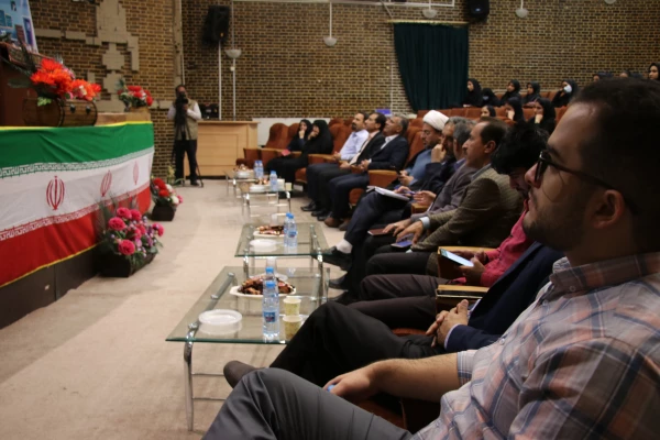  مرحله منطقه ای دهمین جشنواره تدریس برتر، منطقه ۸  8