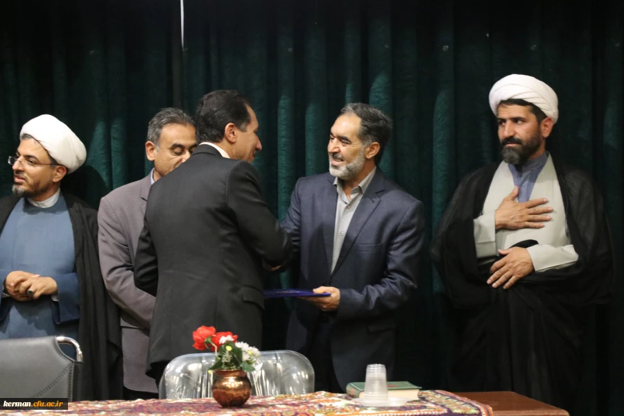  مرحله منطقه ای دهمین جشنواره تدریس برتر، منطقه ۸  9