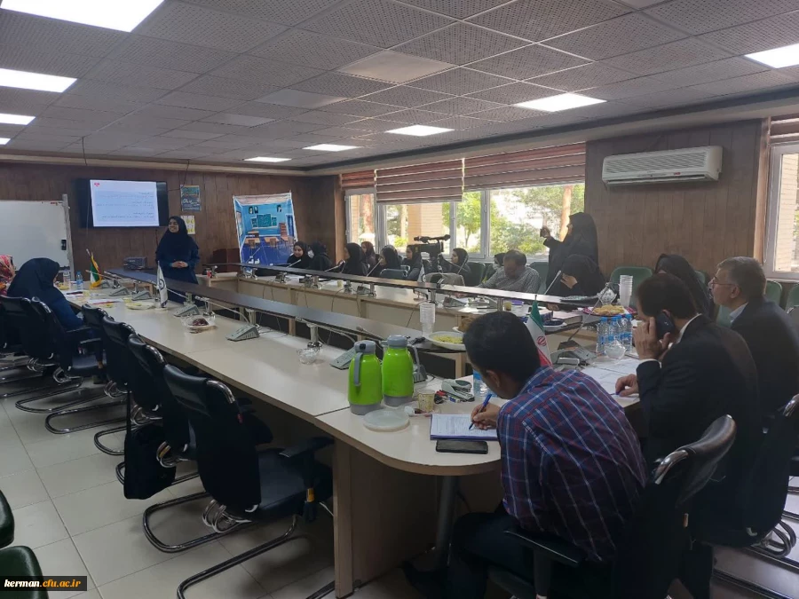  مرحله منطقه ای دهمین جشنواره تدریس برتر، منطقه ۸  15