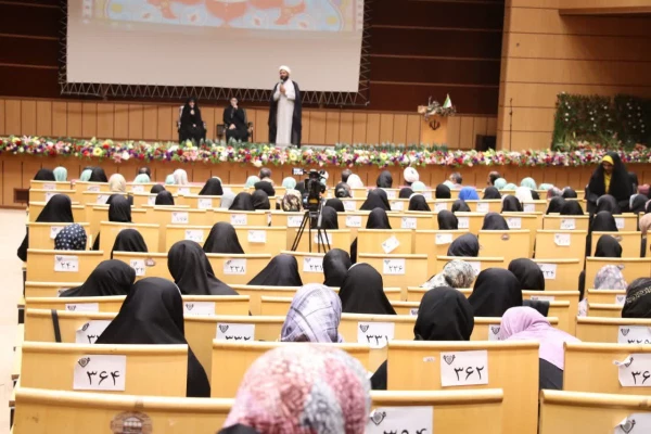 برگزاری جشن میلادحضرت معصومه(س)بانوی کرامت دردانشگاه فرهنگیان کرمان 2