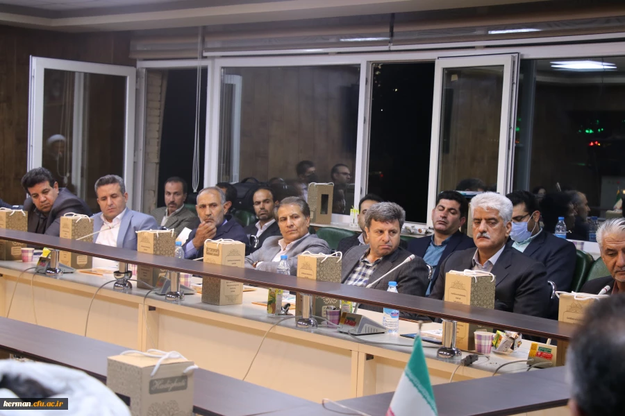 بزرگداشت دهه سرآمدی آموزش و مقام استاد با حضور اساتید دانشگاه فرهنگیان کرمان 10