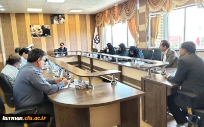 دکتر توان درجلسه شورای مدیریت دانشگاه فرهنگیان کرمان

باید در عمل نشان دهیم کار در دانشگاه فرهنگیان وتربیت معلم مقدس است