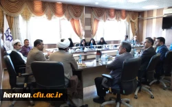 با حضور دکتر قاسمی مدیرکل حراست دانشگاه فرهنگیان کشور،جلسه شورای مدیریت دانشگاه فرهنگیان استان کرمان برگزار شد 5