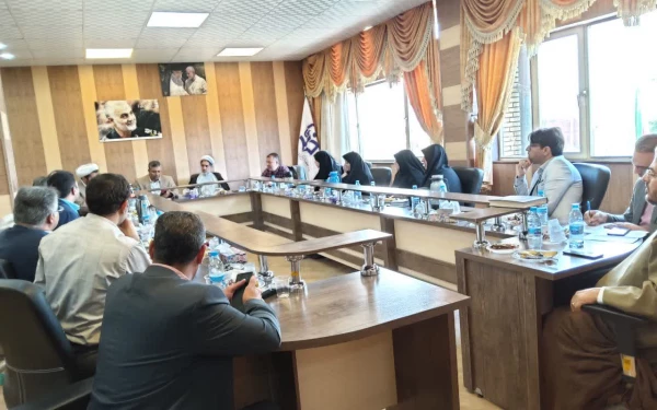 با حضور دکتر قاسمی مدیرکل حراست دانشگاه فرهنگیان کشور،جلسه شورای مدیریت دانشگاه فرهنگیان استان کرمان برگزار شد 6