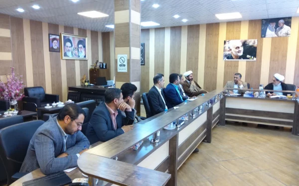 مدیرکل حراست دانشگاه فرهنگیان کشور 
شناسایی آسیب های فرهنگی و کمک برای پیشبرد مسائل فرهنگی ، رویکرد حراست در دانشگاه فرهنگیان است 2