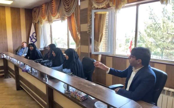 برگزاری جلسه شورای مدیریت دانشگاه فرهنگیان استان کرمان 3