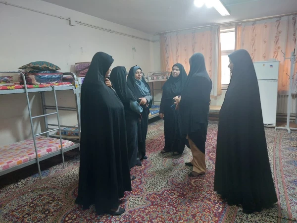 بازدیداز حوزه های آموزشی، پژوهشی، دانشجویی ،فرهنگی ، مالی ،اداری و فضای کالبدی توسط کارشناسان نظارت وارزیابی دانشگاه های استان 2