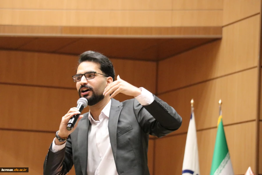 آئین دانش آموختگی دانشجومعلمان  دانشگاه فرهنگیان استان کرمان 3