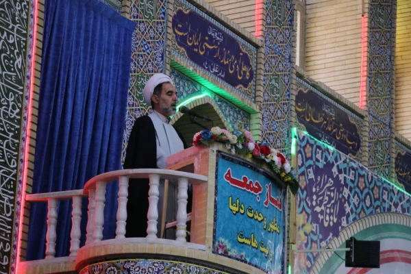 امروز مسئله تعلیم وتربیت بعنوان  یکی از مسائل مهم جامعه باید گفتمان غالب دست اندرکاران این عرصه باشد. 4