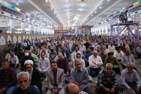 امروز مسئله تعلیم وتربیت بعنوان  یکی از مسائل مهم جامعه باید گفتمان غالب دست اندرکاران این عرصه باشد. 7