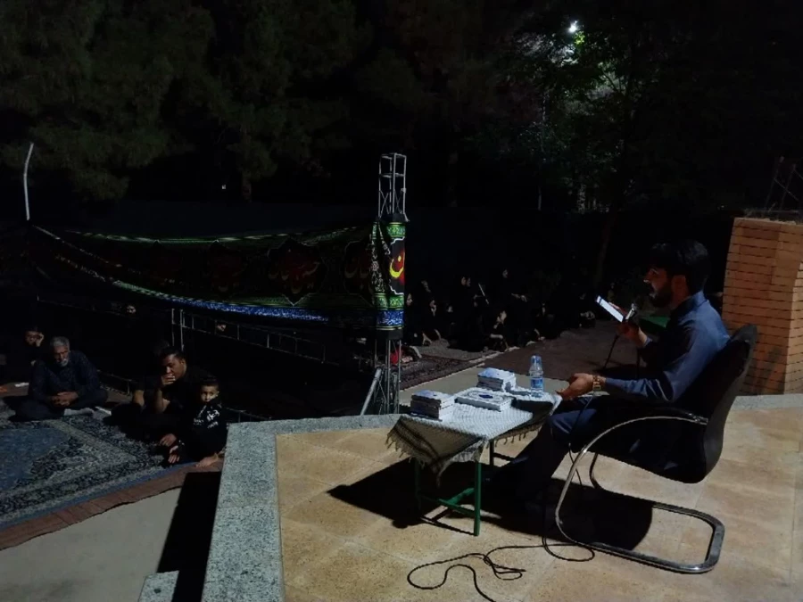 مراسم عزاداری وسوگواری اباعبدالله الحسین علیه السلام ویاران باوفایش  7