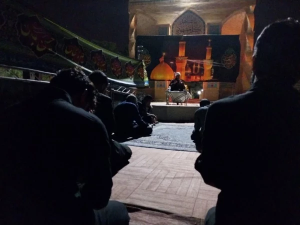 مراسم عزاداری وسوگواری اباعبدالله الحسین علیه السلام ویاران باوفایش  8