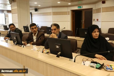 دکتر توان در جلسه روسای دانشگاهها و موسسات آموزش عالی استان: 


دانشگاه فرهنگیان ظرفیت و تجربه همایش های بزرگ را دارد 