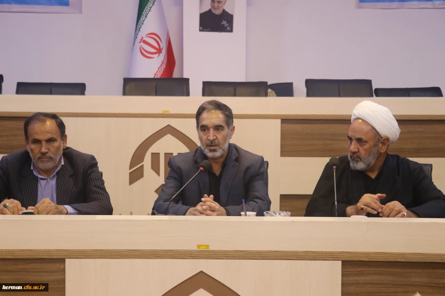 دانشگاه فرهنگیان از اول مهر ماه فعالیت خود را در جیرفت و رفسنجان آغاز خواهد کرد. 3