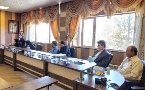  سالگرد بازگشت شکوهمندانه آزادگان سرافراز به میهن اسلامیمان راتبریک گفتند 5