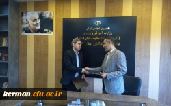 امضای تفاهم نامه همکاری میان دانشگاه فرهنگیان استان و اداره آموزش و پرورش عشایری کرمان 2