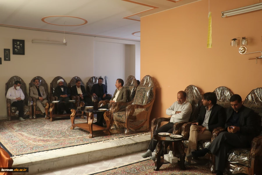 دیدار رئیس دانشگاه فرهنگیان کرمان با آزاده سرافراز دکتر حاج احمدصیفوری به مناسبت سالروز ورود آزادگان به میهن اسلامی 5