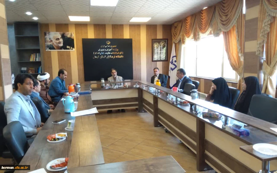  
جلسه برنامه ریزی اجرای دوره های توانمندسازی ویژه معلمان مدارس غیر دولتی
 2