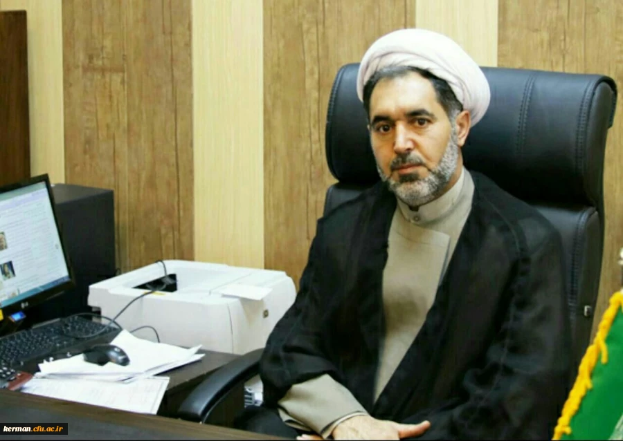  رئیس دانشگاه فرهنگیان استان کرمان  هفته دولت و روزکارمند را تبریک گفتند 3