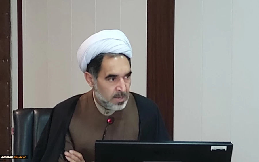  رئیس دانشگاه فرهنگیان استان کرمان  هفته دولت و روزکارمند را تبریک گفتند 4