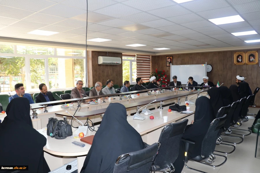  اساتیددانشگاه فرهنگیان موثرترین افراد جامعه هستند 4