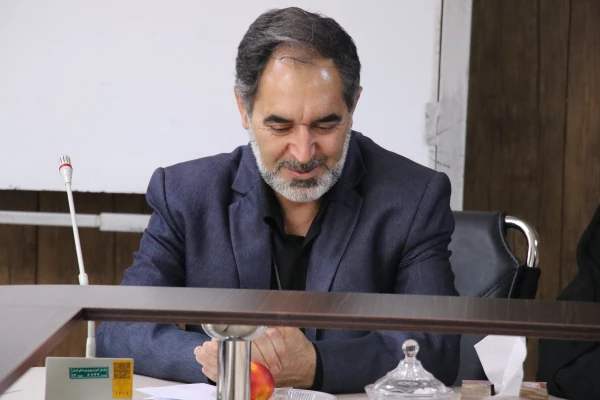 مشکل عمده دانشگاه فرهنگیان عدم فضای فیزیکی مناسب و کمبود هیات علمی است 2