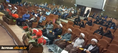 دکترتوان:
وظیفه گروههای معارف اسلامی نهادینه کردن دین  در دانشگاهها با شناخت نسل جدید و استفاده از ابزار روز است