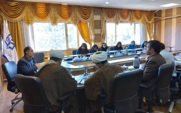 تاکید رئیس دانشگاه فرهنگیان استان برخوشرویی واخلاق خوب کارکنان  ومجموعه دانشگاه بادانشجومعلمان  2