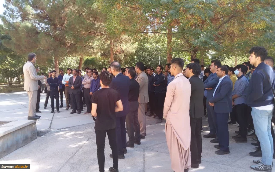 تجمع اساتید ،دانشجویان و کارکنان دانشگاه فرهنگیان کرمان در محکومیت حمله وحشیانه صهیونیست ها به بیمارستان المعمدانی غزه 2